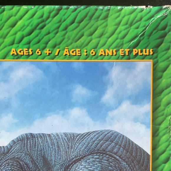 3/10$ Vintage dino puzzle 100 - Picture 3 of 4